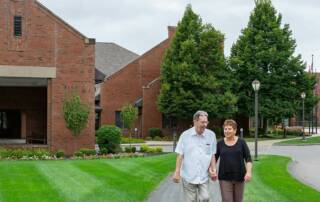 Residents enjoying the outdoors at Masonic Village at Sewickley